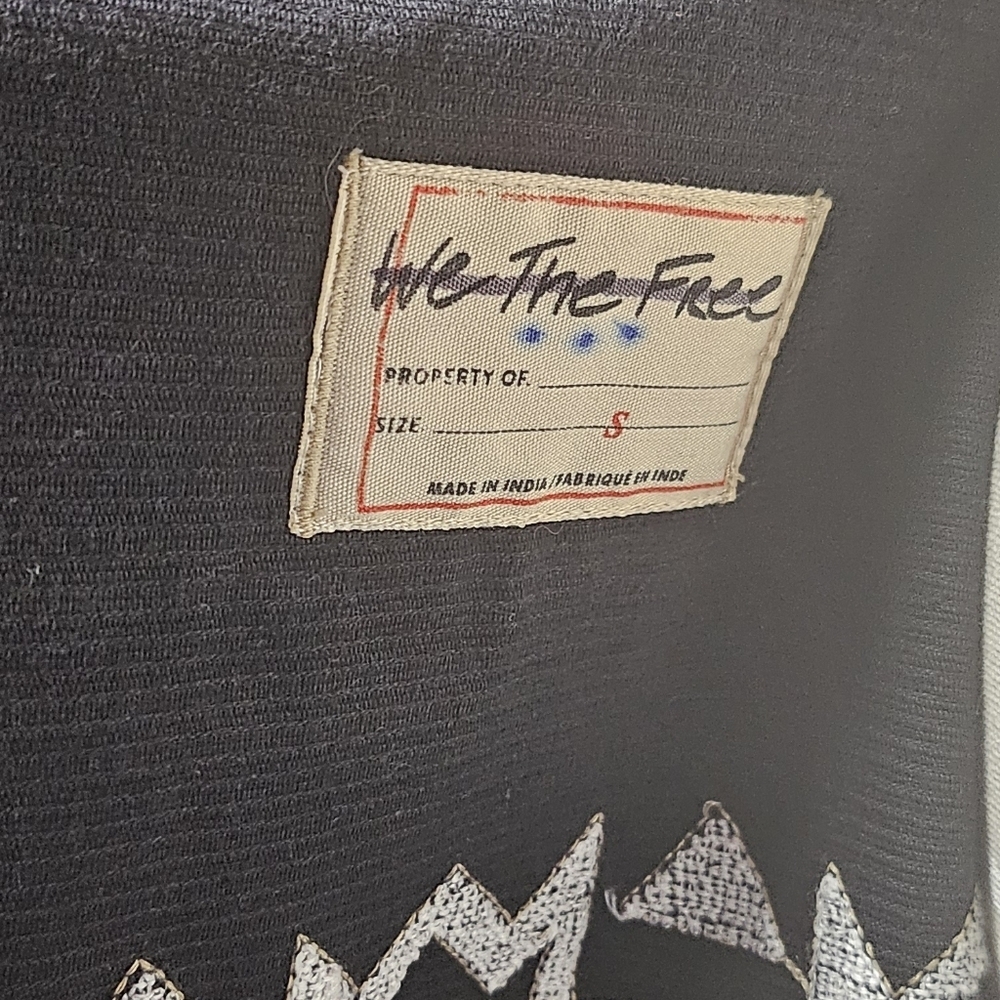 We The Free Cozy Up Embroidered Shirt - Picture 5 of 10